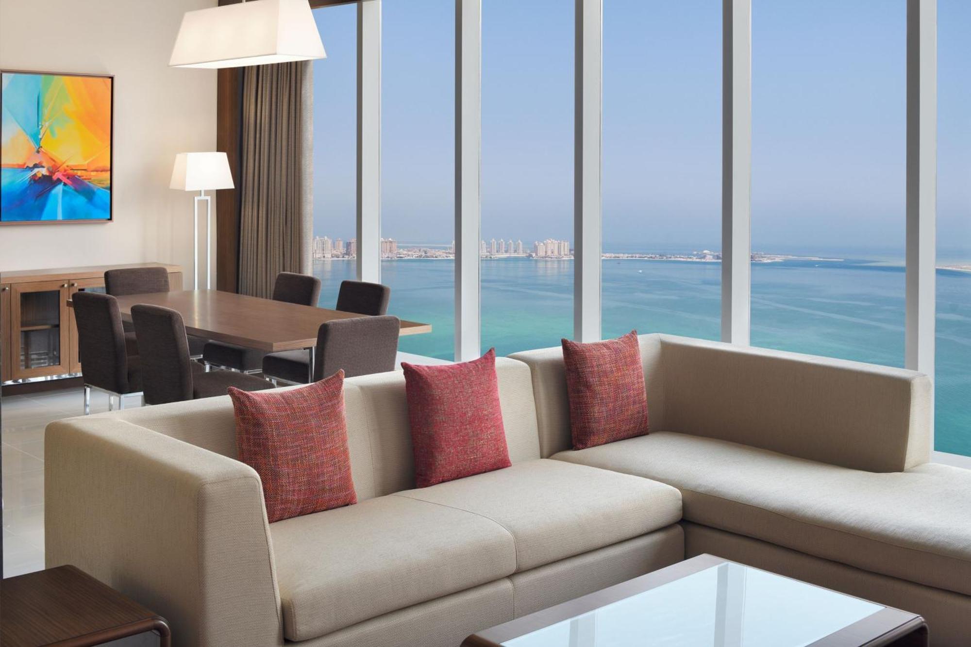 Delta Hotels By Marriott City Center Доха Экстерьер фото A living room in a suite at the Atlantis, The Royal