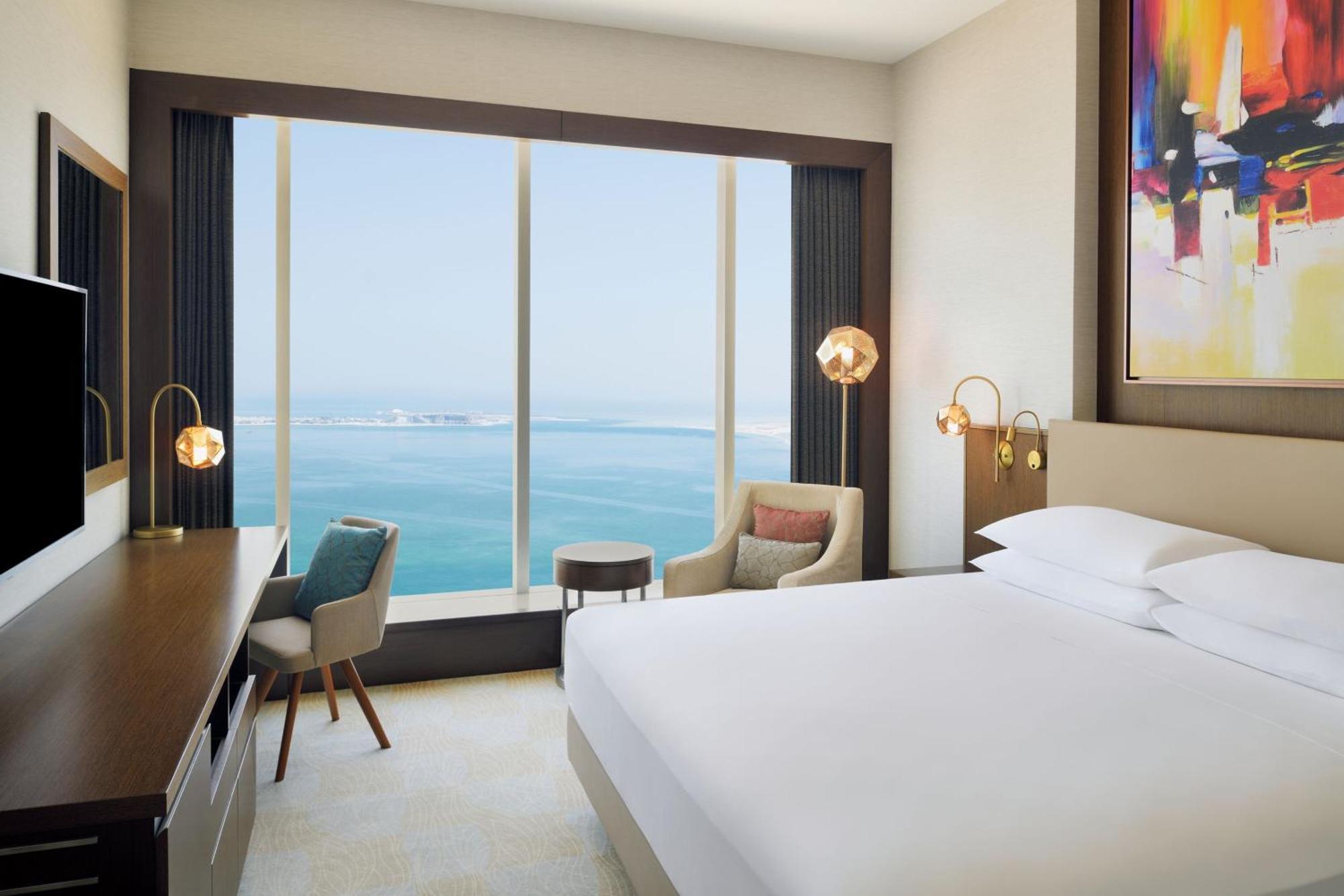 Delta Hotels By Marriott City Center Доха Экстерьер фото A guest room at the hotel